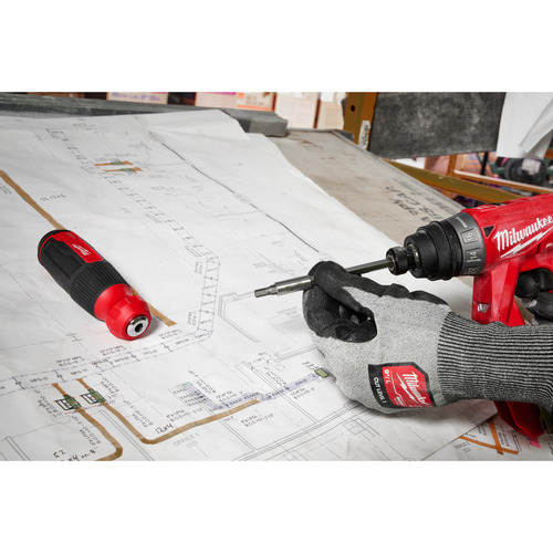 Wkrętak 14 w 1 Torx 4