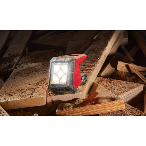 M12™ Lampa warsztatowa LED 13