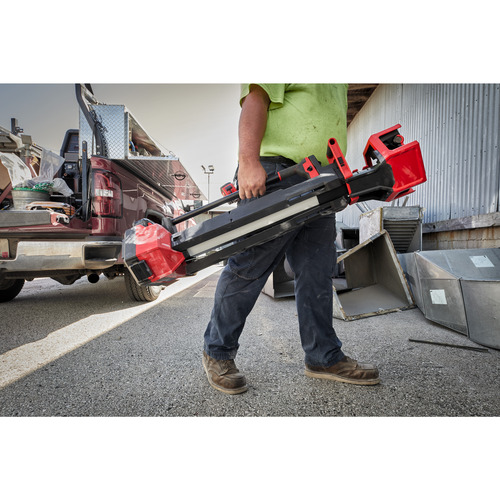 Lampa stojąca z wbudowaną ładowarką M18 HOSALC-0 Milwaukee 6000 lumwenów 16