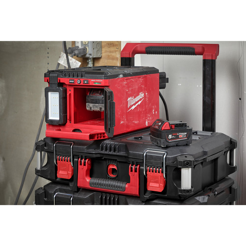 Lampa do oświetlania powierzchni/ładowarka PACKOUT™ M18 POALC-0 Milwaukee 24