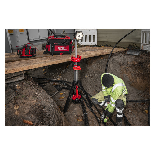 Lampa stojąca M18 SAL2-502B Milwaukee 5