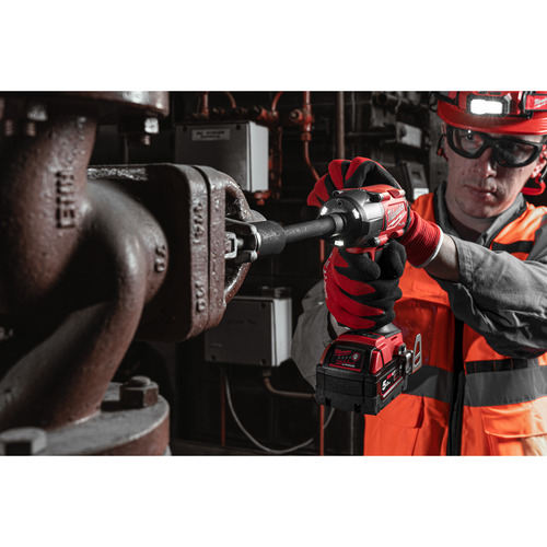 M18 FUEL™ Klucz udarowy 1/2˝ o średnim momencie obrotowym z pierścieniem zabezpieczającym M18 FMTIW2F12 22