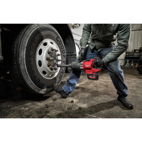M18 FUEL™ ONE-KEY™ Klucz udarowy 1″ o wysokim momencie obrotowym z rękojeścią D, długim wrzecionem i pierścieniem M18 ONEFHIWF1D 5
