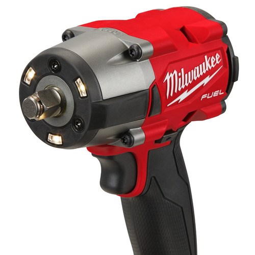 M18 FUEL™ Klucz udarowy 1/2˝ o średnim momencie obrotowym z pierścieniem zabezpieczającym M18 FMTIW2F12 65