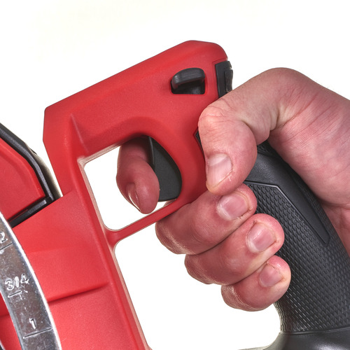 M18 FUEL™ Pilarka tarczowa z tylną rękojeścią M18 FCSRH66 45