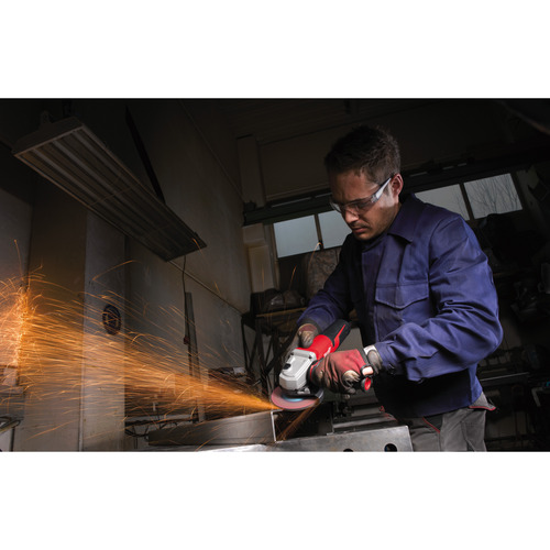 Szlifierka kątowa o mocy 1550W AGV 15-125 XC 9