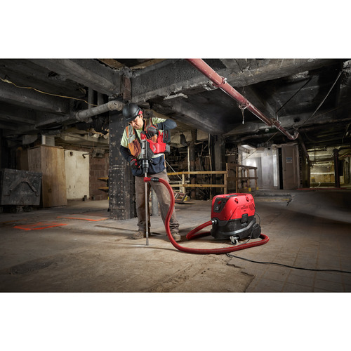 M18 FUEL™ ONE-KEY™ Młot wiercąco-kujący SDS Max w klasie 8 kg M18 FHM 8