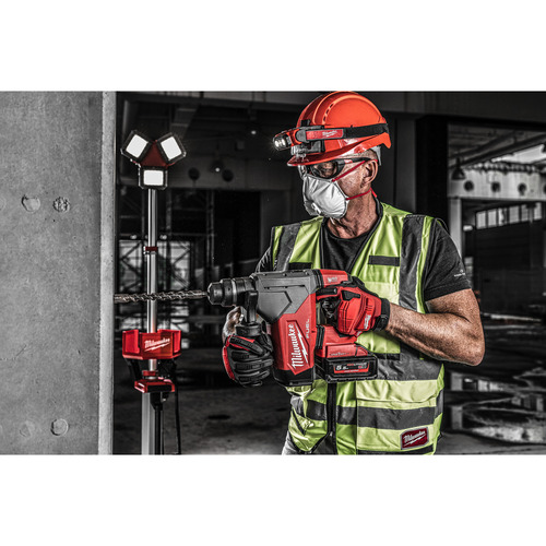 M18 FUEL™ młot wiercąco-kujący SDS-PLUS z 4 trybami i ONE-KEY™ 49