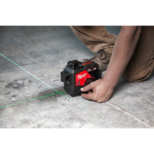 M12™ Laser zielony 3-płaszczyznowy 360° M12 3PLKIT-401P Milwaukee 4