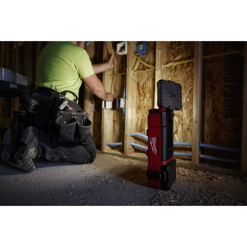 M12 POAL-0 PACKOUT™ oświetlenie stefowe 1400 lumenów Milwaukee 65