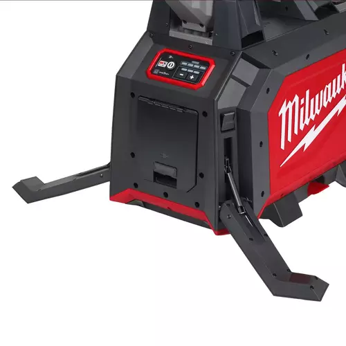 Milwaukee MXFTLIC-601 – mobilny maszt oświetleniowy 15000 Lm MX FUEL™ 7