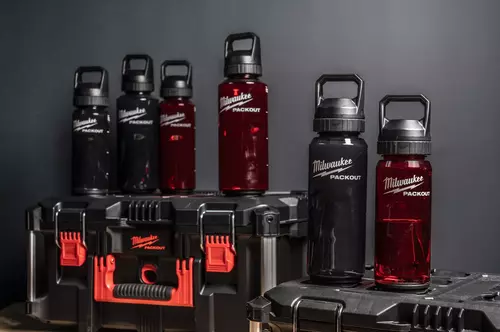 Milwaukee 4932498638 – butelka PACKOUT 1420 ml z ustnikiem czerwona 3