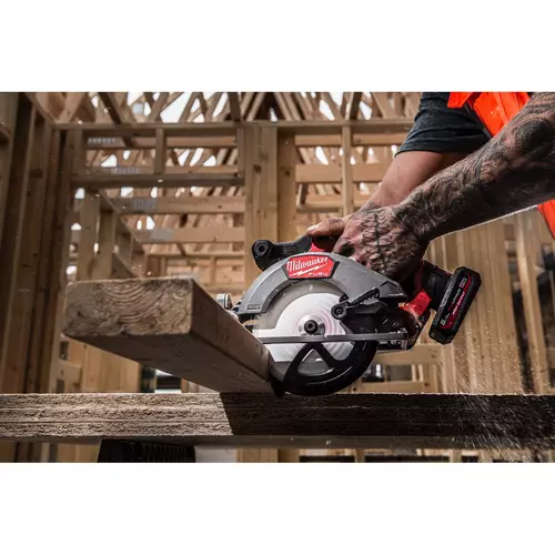 Milwaukee M12 FCS442-502X pilarka tarczowa 140 mm 12 V FUEL zestaw 11