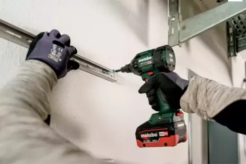 Metabo SSW 18 LTX 550 BL klucz udarowy 1/2″ 18 V 602404840 metaBOX 4